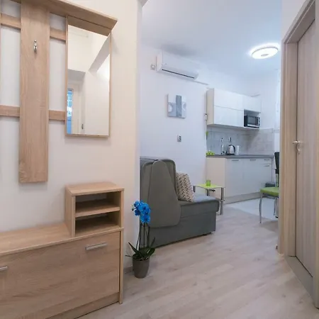 Apartment Elza *